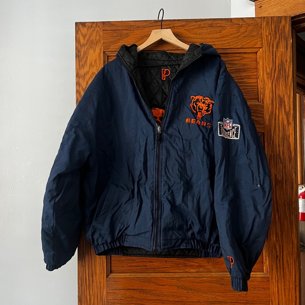 VINTAGE |  90s Pro Player Chicago Bears Reversible Jacket with Hood, Size Large